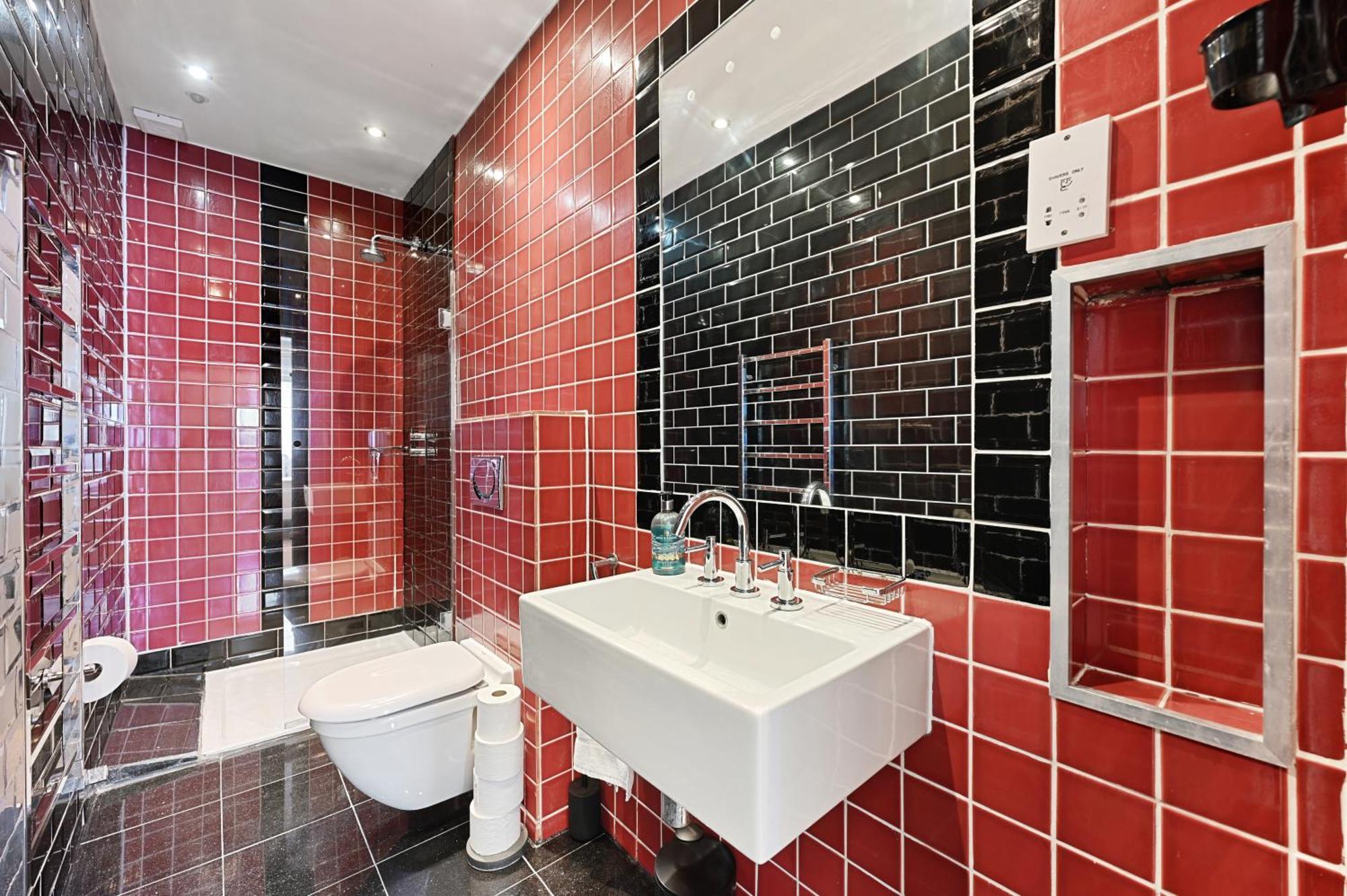דירות לונדון Beautiful 2 King Size Beds 2 Bath- Sleeps 5 In Earls Court מראה חיצוני תמונה