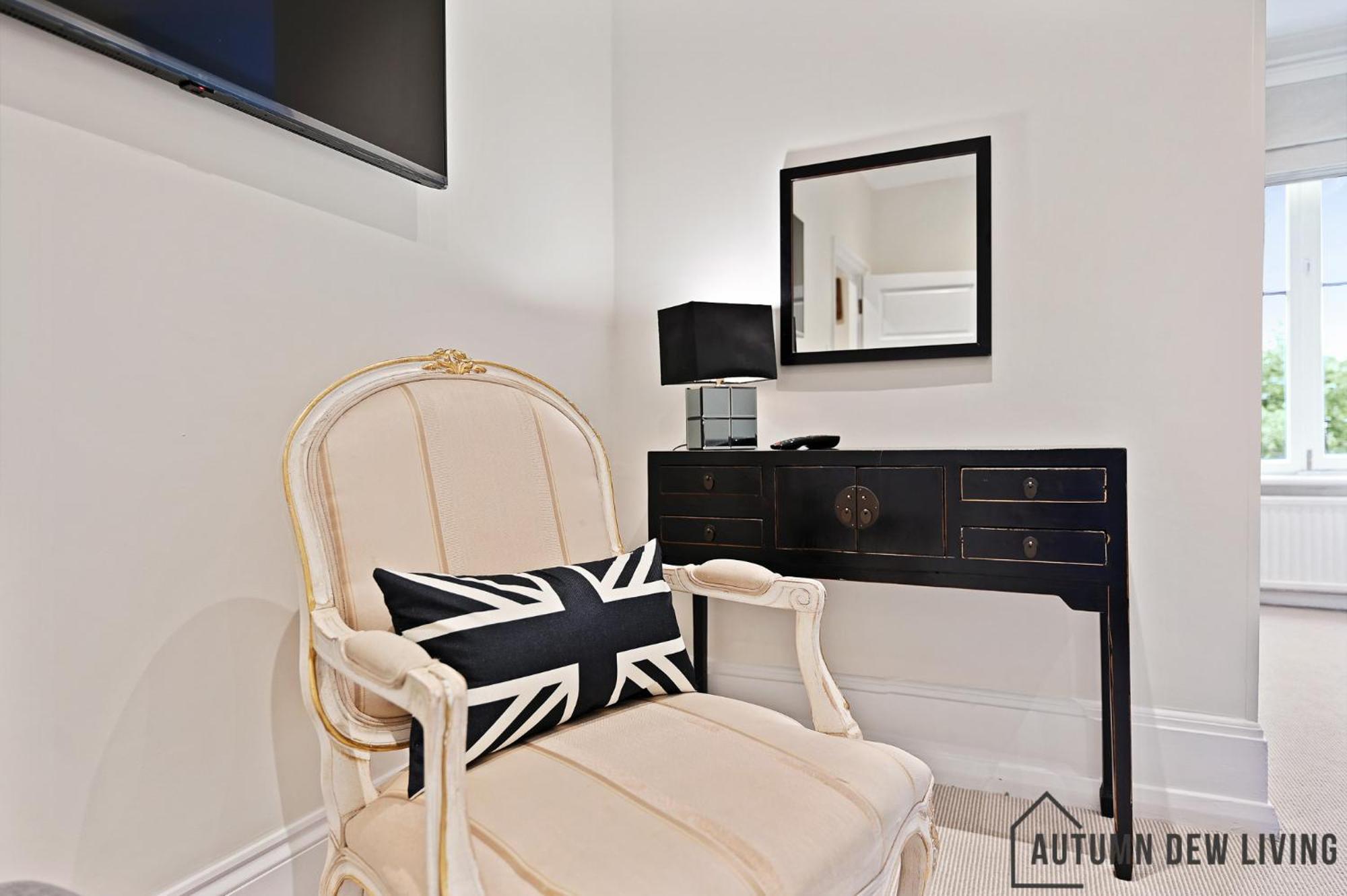 דירות לונדון Beautiful 2 King Size Beds 2 Bath- Sleeps 5 In Earls Court מראה חיצוני תמונה