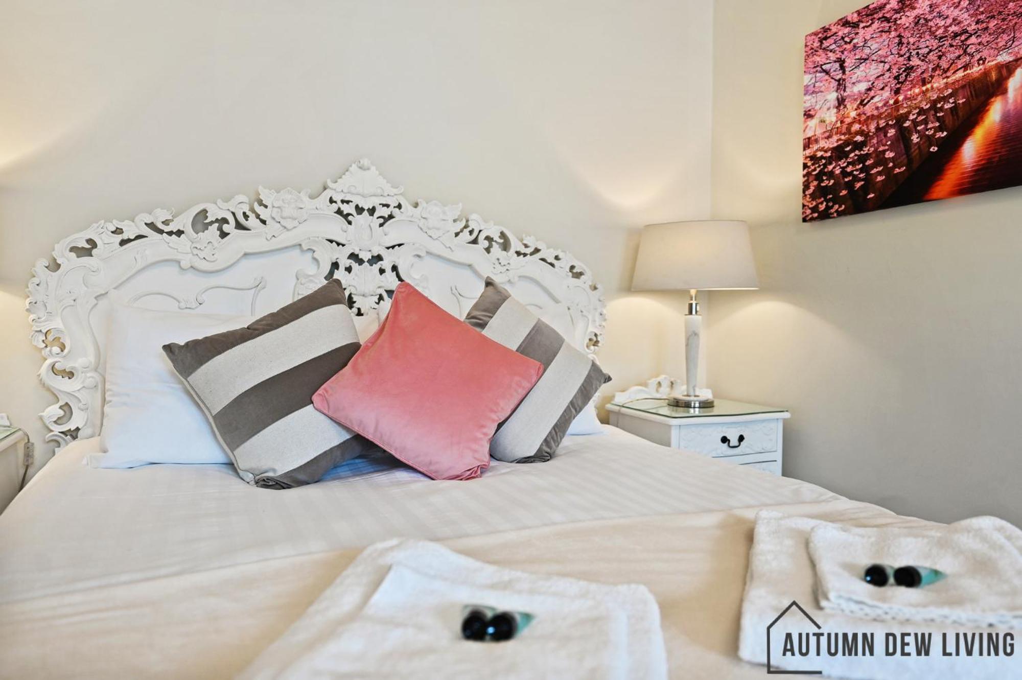 דירות לונדון Beautiful 2 King Size Beds 2 Bath- Sleeps 5 In Earls Court מראה חיצוני תמונה